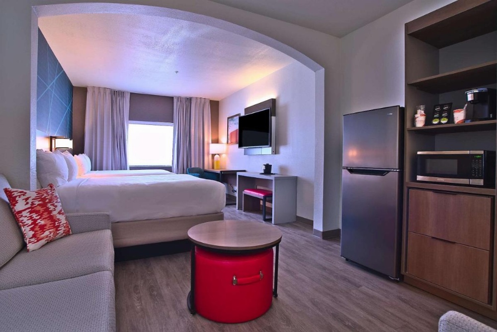 Room image 5
