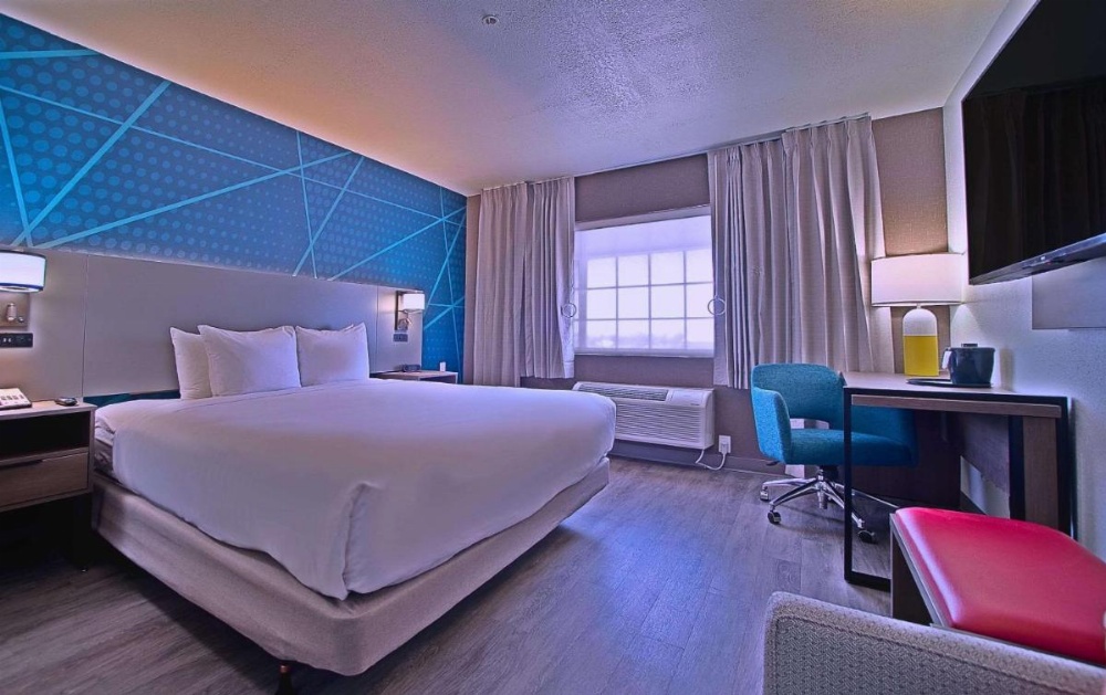 Room image 3